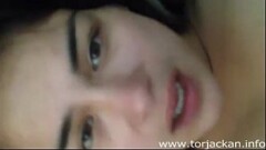 คลิปโป๊ไทยXXXแหกหีให้เค้าเย็ดหน่อยที่รักXXX