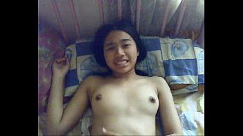 xxx movies ดูหนังโป๊ เย็ดเด็กวัยรุ่น วันๆไม่ไปเรียน นอนให้ผู้ชายเย็ดเสียวหีไปเรื่อย