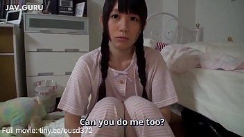 พี่ชายหนูเงี่ยนแล้วเย็ดหีหนูที ดูหนังเอ็กแล้วเงี่ยนแหกหีให้พี่ชายเย็ด