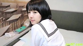 ดูหนังเอ็กสอนรักน้องสาววัยเรียนวัยรุ่นหัวนมสีชมพูสดใสน่าเลียมากหีอย่างxxxจับเย็ดอย่างมันควย