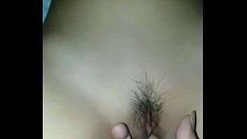 Pornxxxคลิปหลุดของจริง2020วางยาลูกเลี้ยงวัย16แล้วกดควยเข้าหีแน่นๆยัดควยแทบไม่เข้า