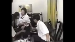 ม.ต้นมั่วสุมเล่นยาแล้วรุมโทรมเย็ดเพื่อนสาวหีนูนโหนกน่าเย็ดxxx