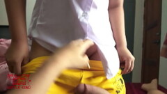 XXX FREEเพิ่งมาจากโรงเรียนพ่อเลี้ยงเรียกเข้าห้อง