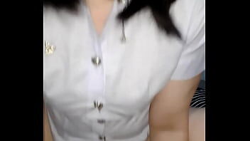 เย็ดหีสาวมหาลัยแน่นจนเสียวไม่ใหวปล่อยแตกในน้ำเงี่ยนทะลักรู