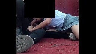 คลิปหลุดxxxหนังโป๊ แอบถ่ายนักเรียนสาวแอบดมกาว โดนรุ่นพี่ใช้อมควย