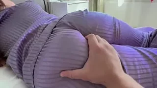 ปลุกน้องสาวขึ้นมาxxxนึกว่าจะโดนด่า คว้าควยไปอมบอกคนกำลังฝัน
