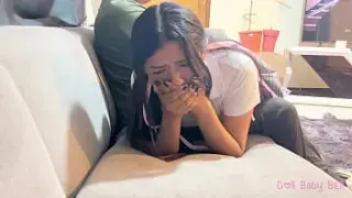 คลิปนักเรียนสาวโดนพ่อเลี้ยงเอาxxxให้พ่อเย็ดแล้วจะไม่บอกที่เธอแอบเย็ดกับเพื่อนไปบอกแม่