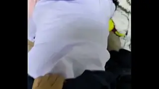 คลิป18+หนังโป๊มากนักเรียนสาวหุ่นอวบโดนเจ้าของหอล่อหีทั้งชุดนักเรียนค้างค่าเช่า